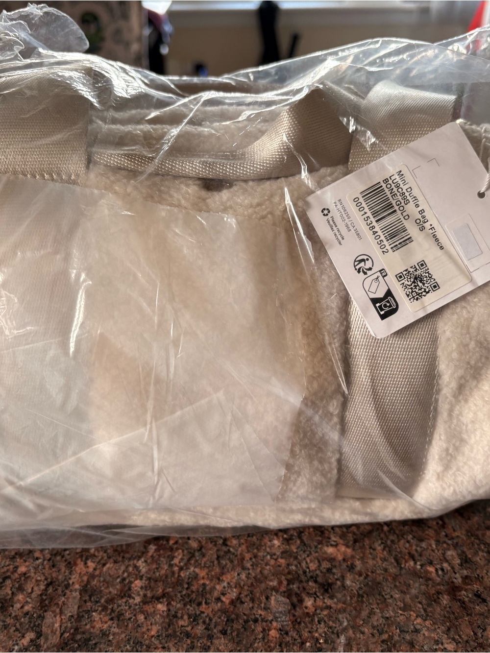 lululemon athletica Cream Sherpa Tote - Picture 2 of 3